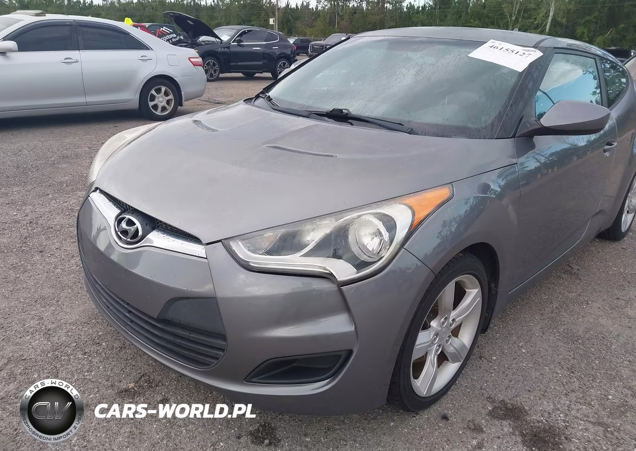 2015 Hyundai Veloster VIN:KMHTC6AD6FU241051 - 6