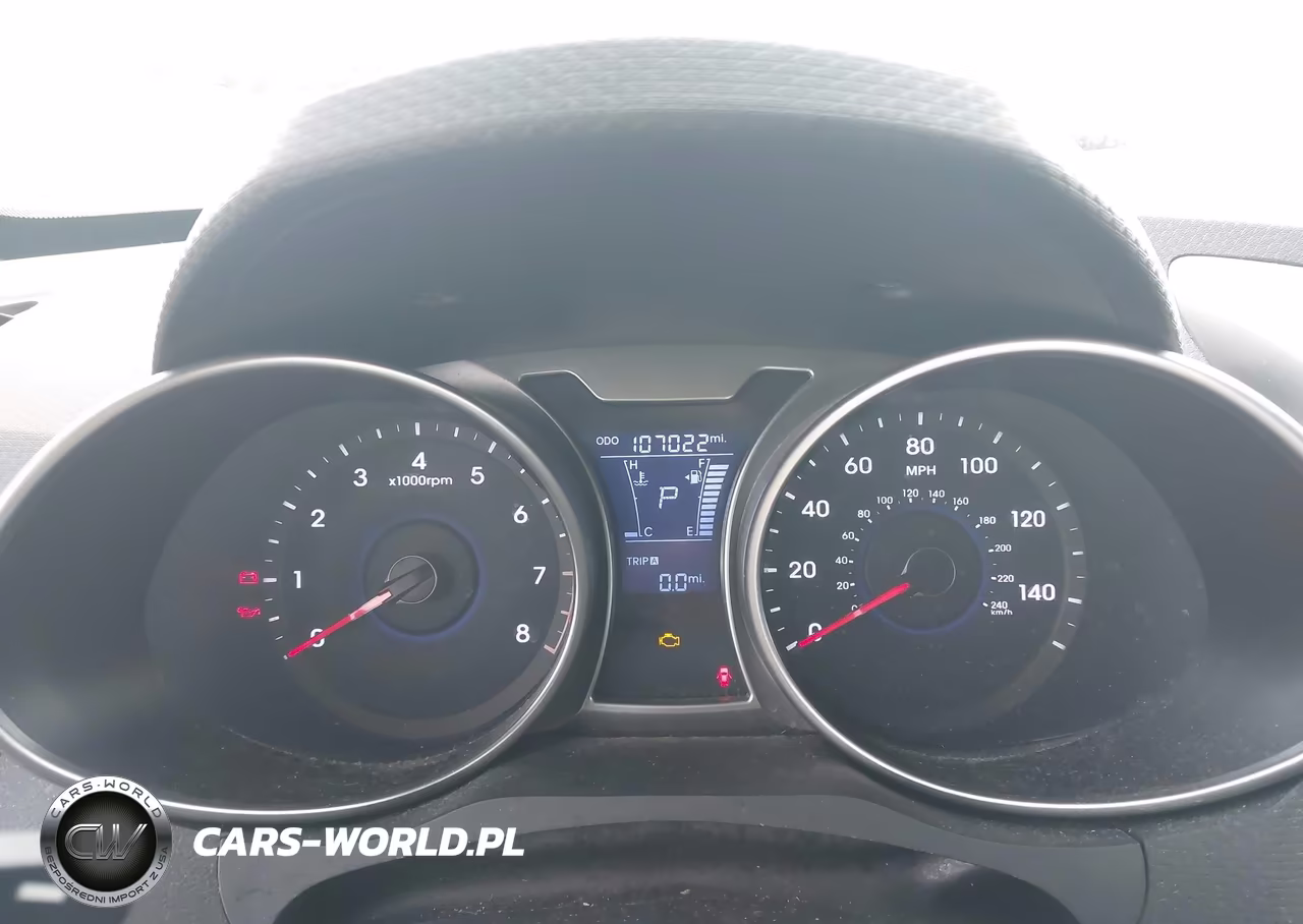 2015 Hyundai Veloster VIN:KMHTC6AD6FU241051 - 7