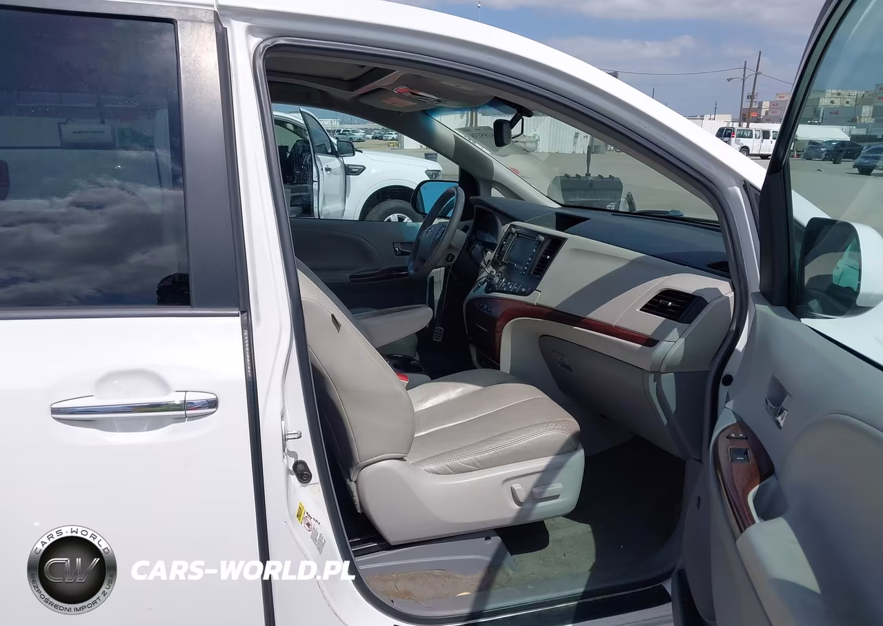 2013 Toyota Sienna Xle V6 8 Passenger VIN:5TDYK3DC5DS367630 - 5