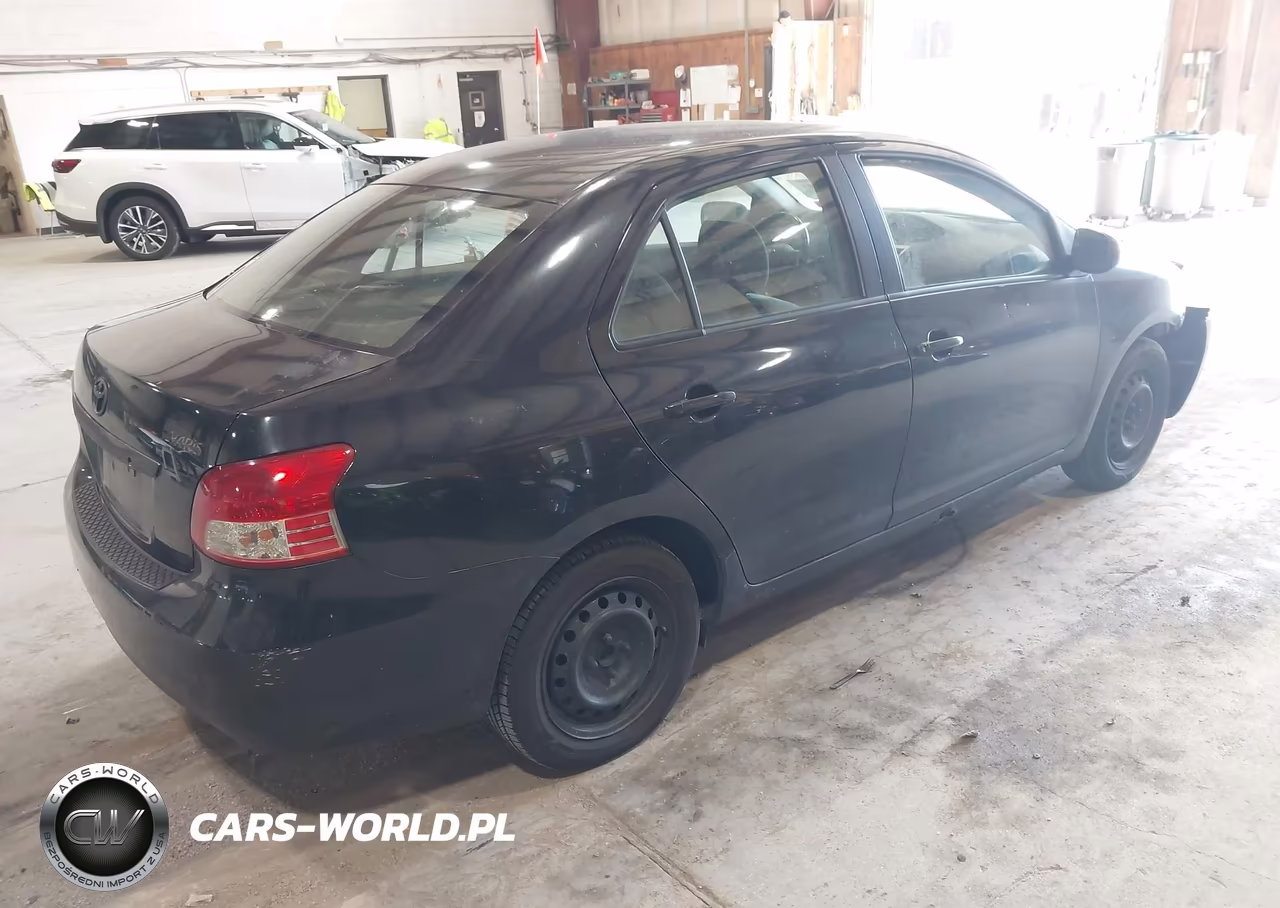 2010 Toyota Yaris VIN:JTDBT4K39A4068032 - 4