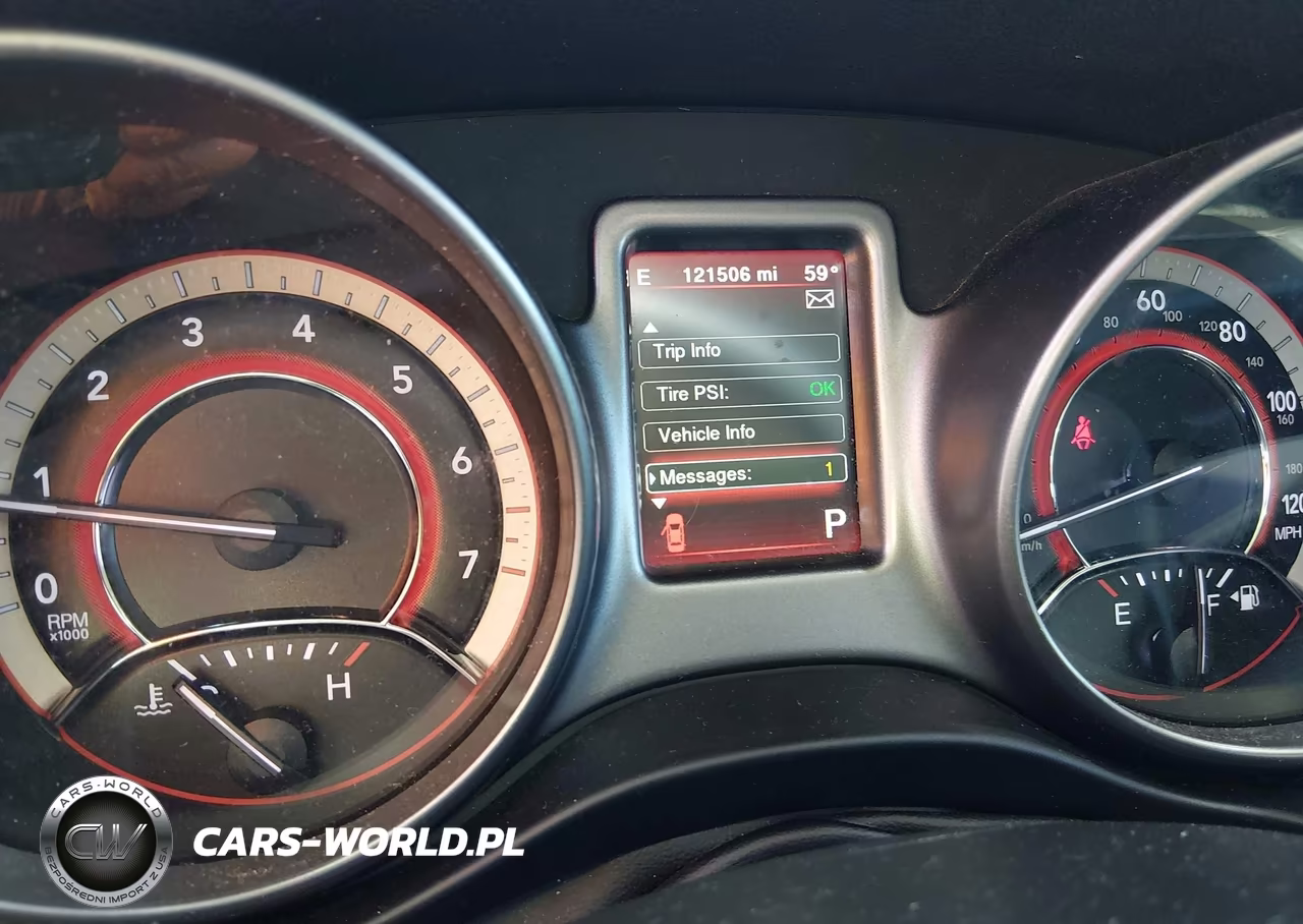 2018 Dodge Journey Crossroad VIN:3C4PDCGG5JT490091 - 7