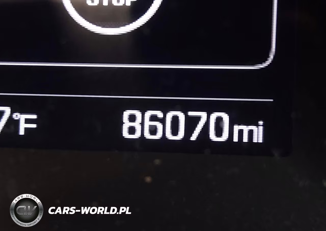 2018 Hyundai Elantra Value Edition VIN:5NPD84LF7JH376863 - 16