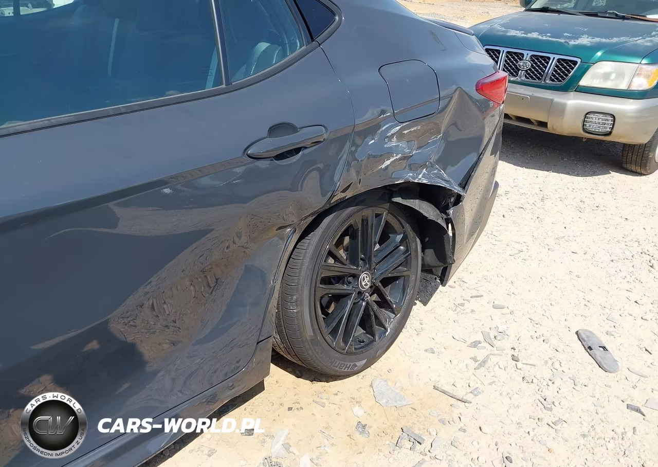 2025 Toyota Camry Se VIN:4T1DAACK8SU556095 - 17