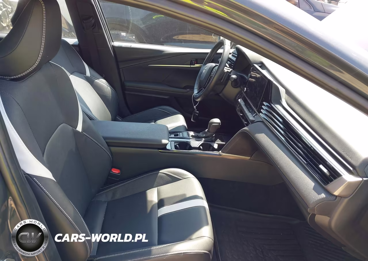 2025 Toyota Camry Se VIN:4T1DAACK8SU556095 - 5