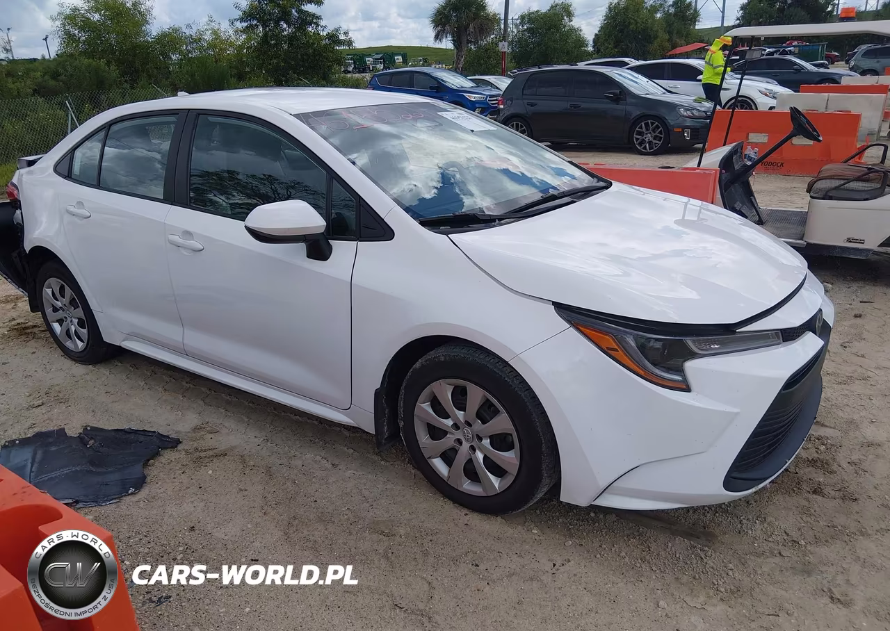 2025 Toyota Corolla Le – zdjęcie 1 z 16