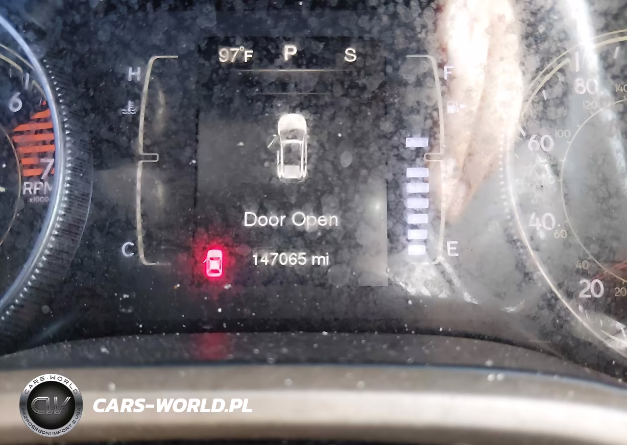 2016 Jeep Cherokee Altitude VIN:1C4PJMCB7GW205709 - 15