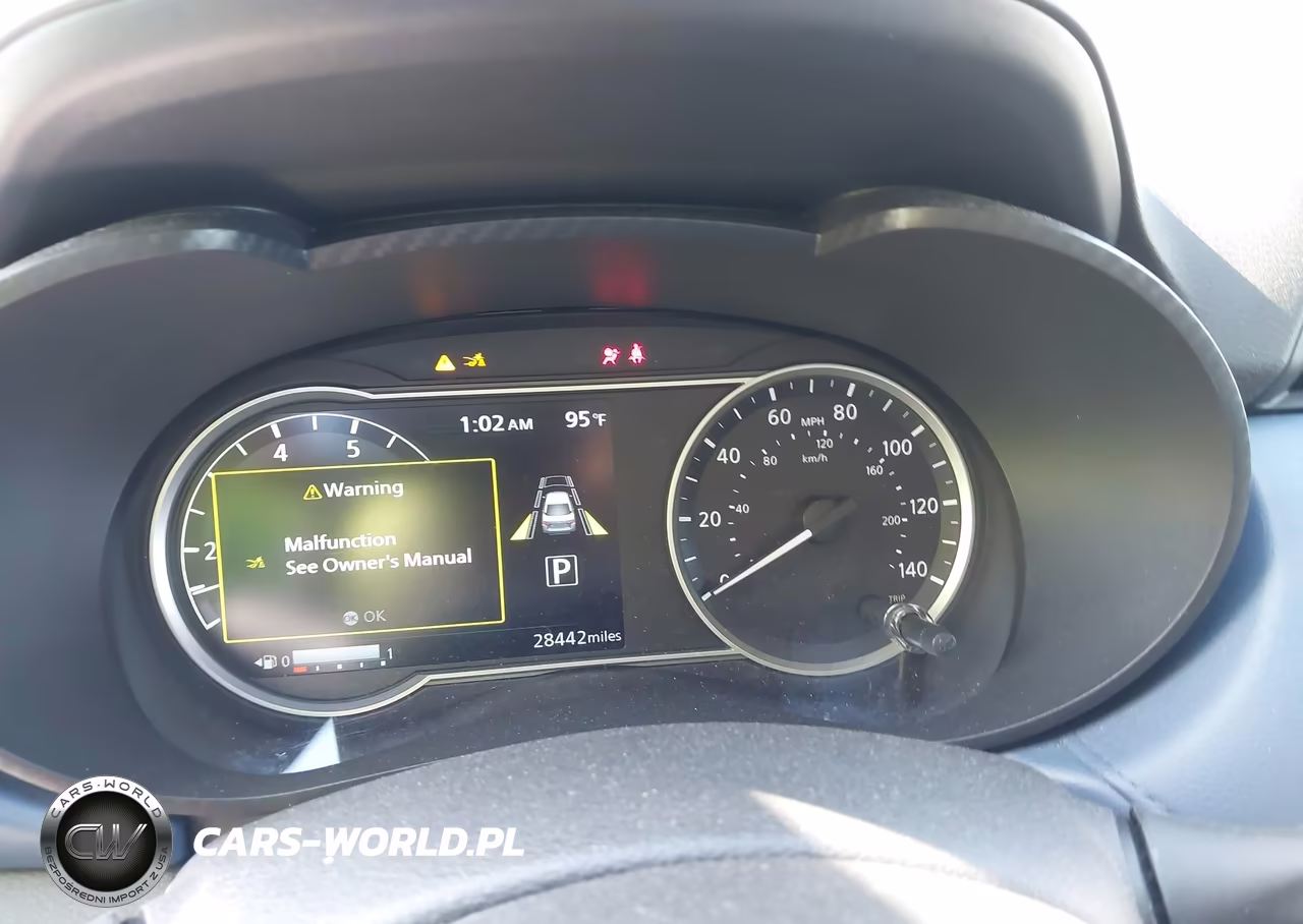 2025 Nissan Versa 1.6 Sv VIN:3N1CN8EVXSL865682 - 7