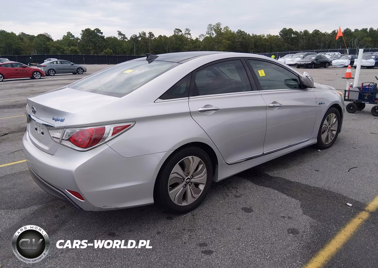 2014 Hyundai Sonata Hybrid Limited VIN:KMHEC4A40EA104345 - 4