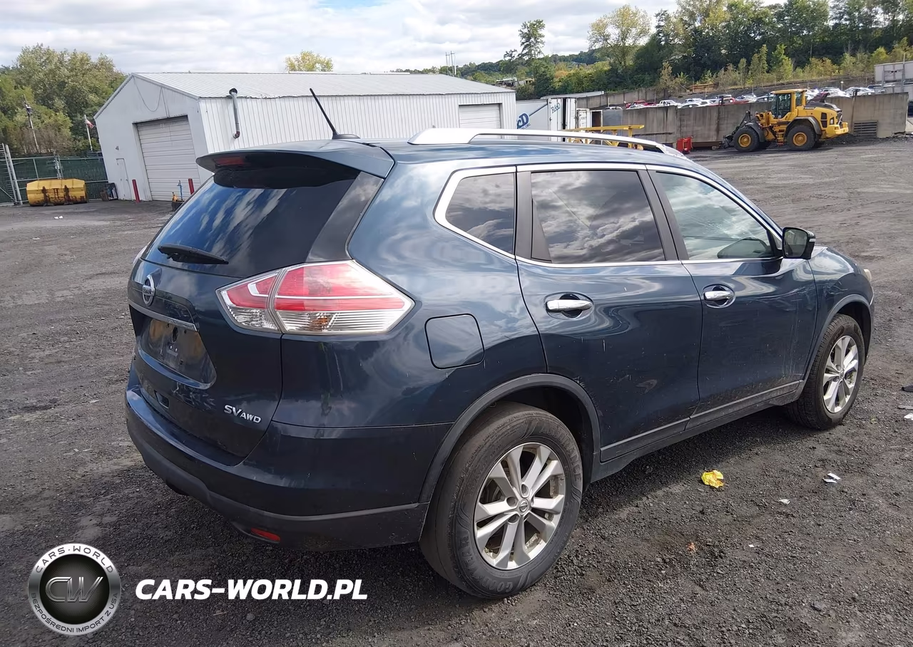 2015 Nissan Rogue Sv VIN:KNMAT2MV4FP566949 - 4