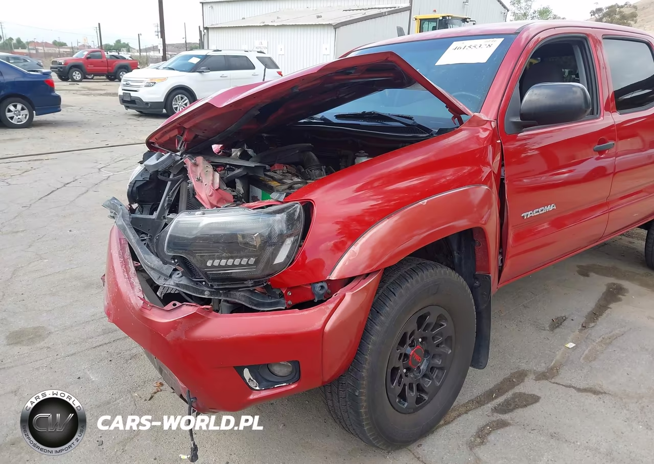 2012 Toyota Tacoma Prerunner VIN:5TFJX4GN7CX010450 - 17