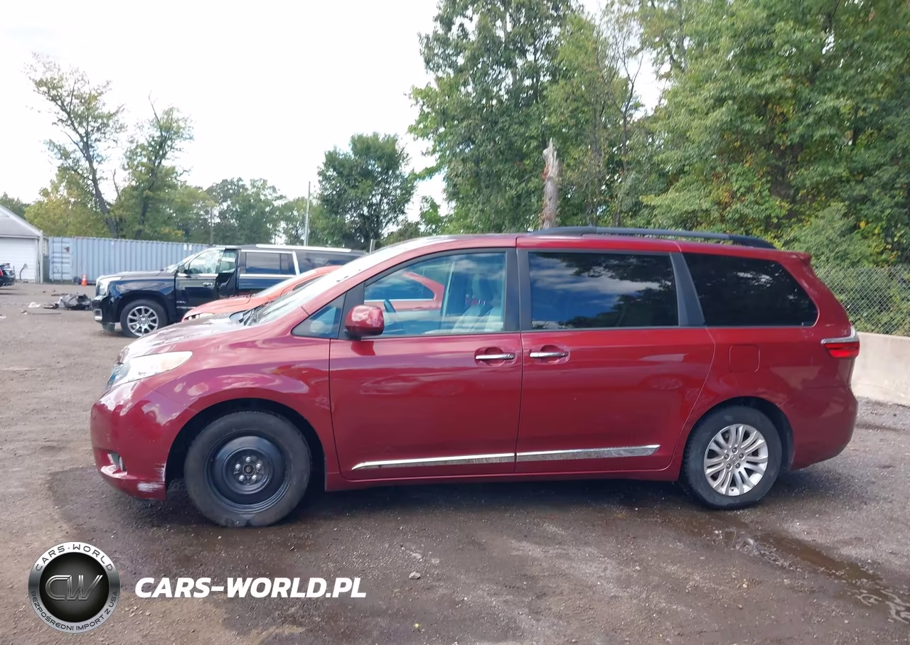 2015 Toyota Sienna Xle 8 Passenger VIN:5TDYK3DC3FS529564 - 14
