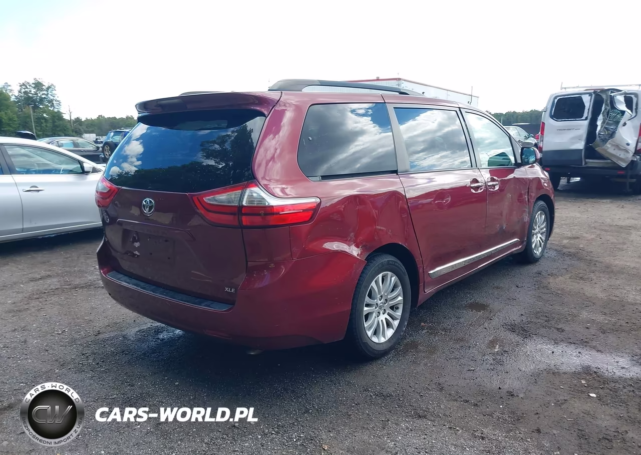 2015 Toyota Sienna Xle 8 Passenger VIN:5TDYK3DC3FS529564 - 4