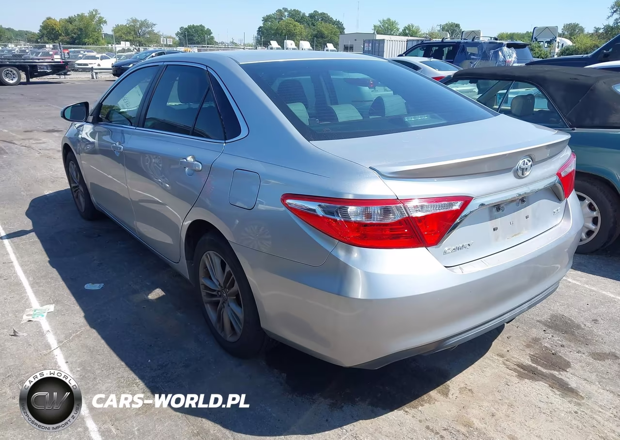 2017 Toyota Camry Se VIN:4T1BF1FK1HU293395 - 3
