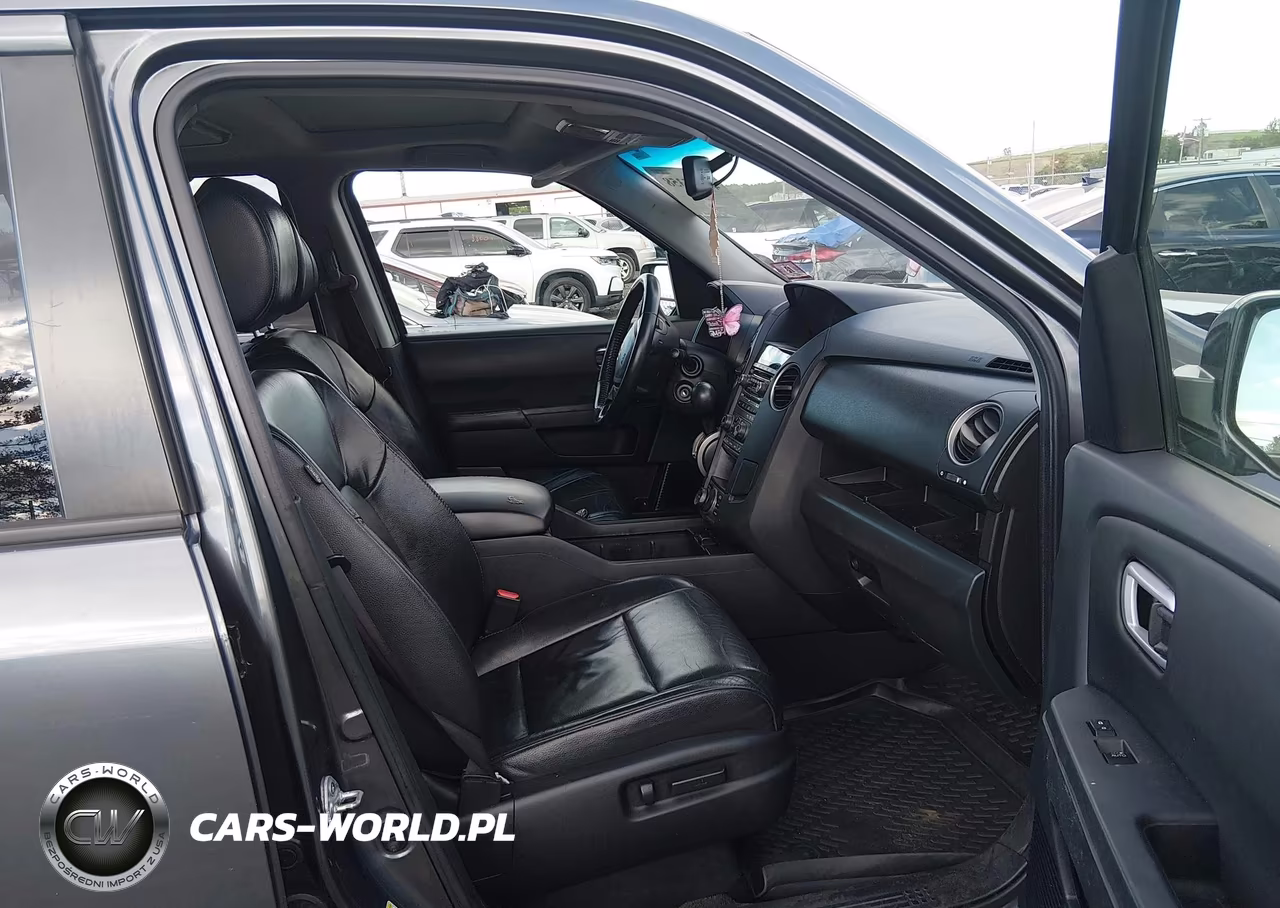 2012 Honda Pilot Touring VIN:5FNYF3H91CB013156 - 5