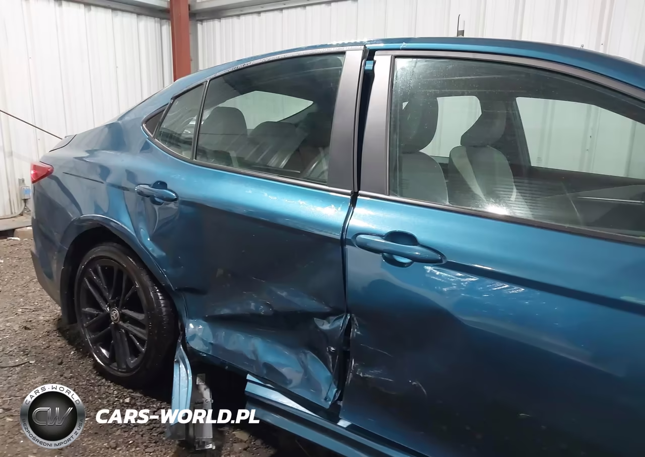 2025 Toyota Camry Se VIN:4T1DAACKXSU632027 - 6