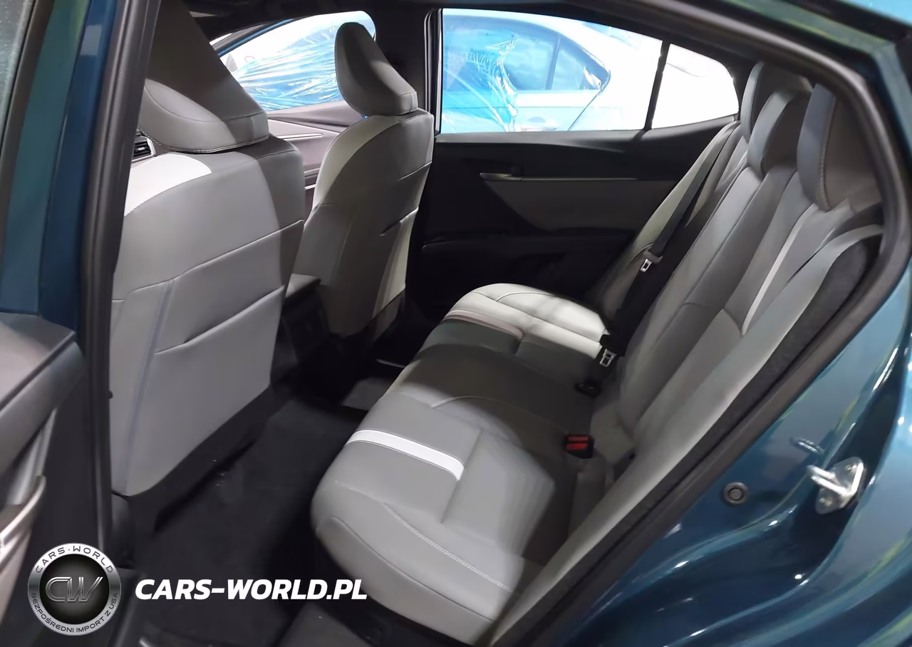 2025 Toyota Camry Se VIN:4T1DAACKXSU632027 - 8