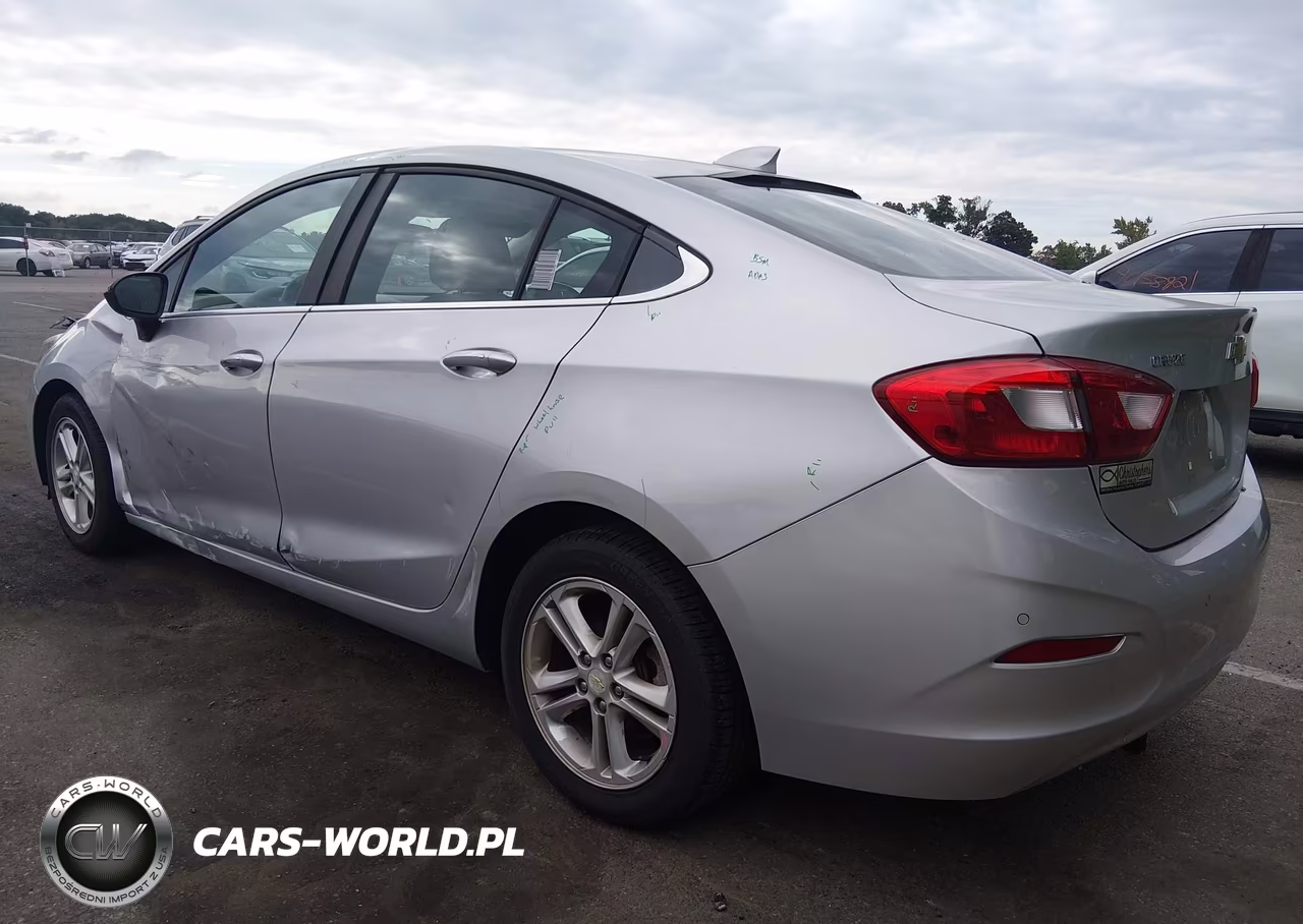 2018 Chevrolet Cruze Lt Auto VIN:1G1BE5SMXJ7100406 - 3