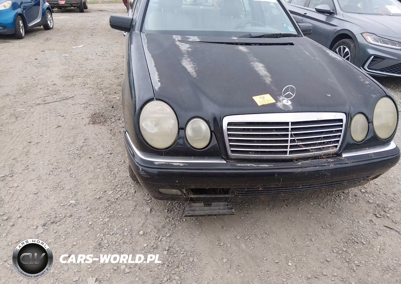 1996 Mercedes-Benz E 300D VIN:WDBJF20F3TJ008741 - 6