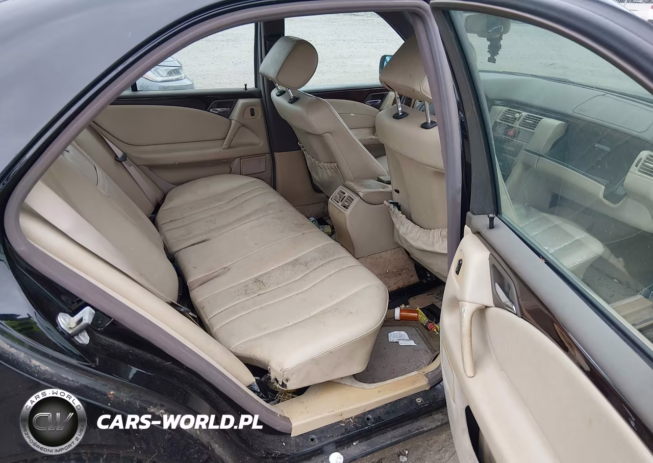 1996 Mercedes-Benz E 300D VIN:WDBJF20F3TJ008741 - 8