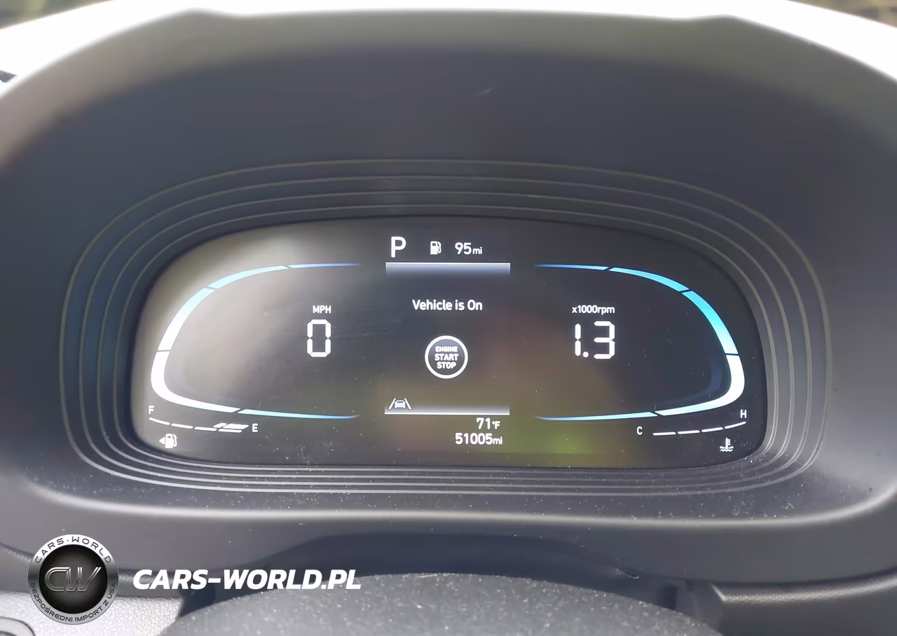 2023 Hyundai Venue Limited VIN:KMHRC8A38PU226310 - 7