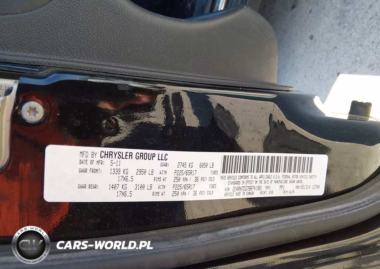 2011 Dodge Grand Caravan R-T VIN:2D4RN7DG7BR741881 - 9