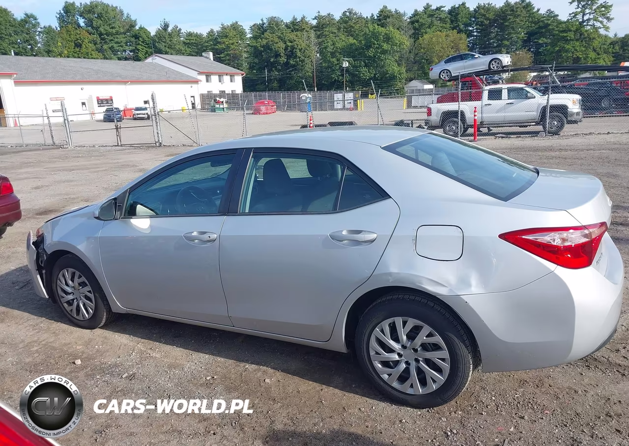 2019 Toyota Corolla Le VIN:2T1BURHE0KC151625 - 14