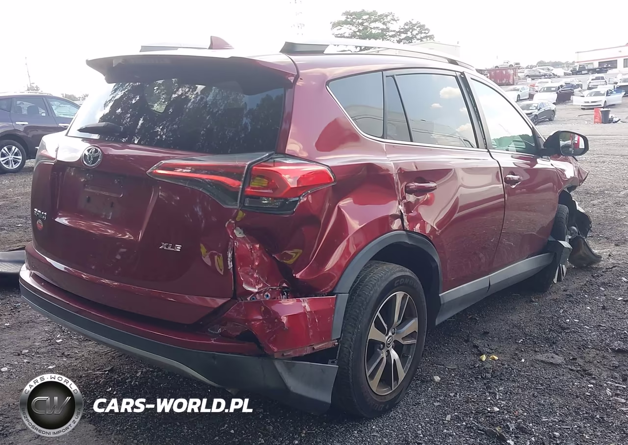 2018 Toyota Rav4 Xle VIN:2T3WFREV2JW472344 - 18