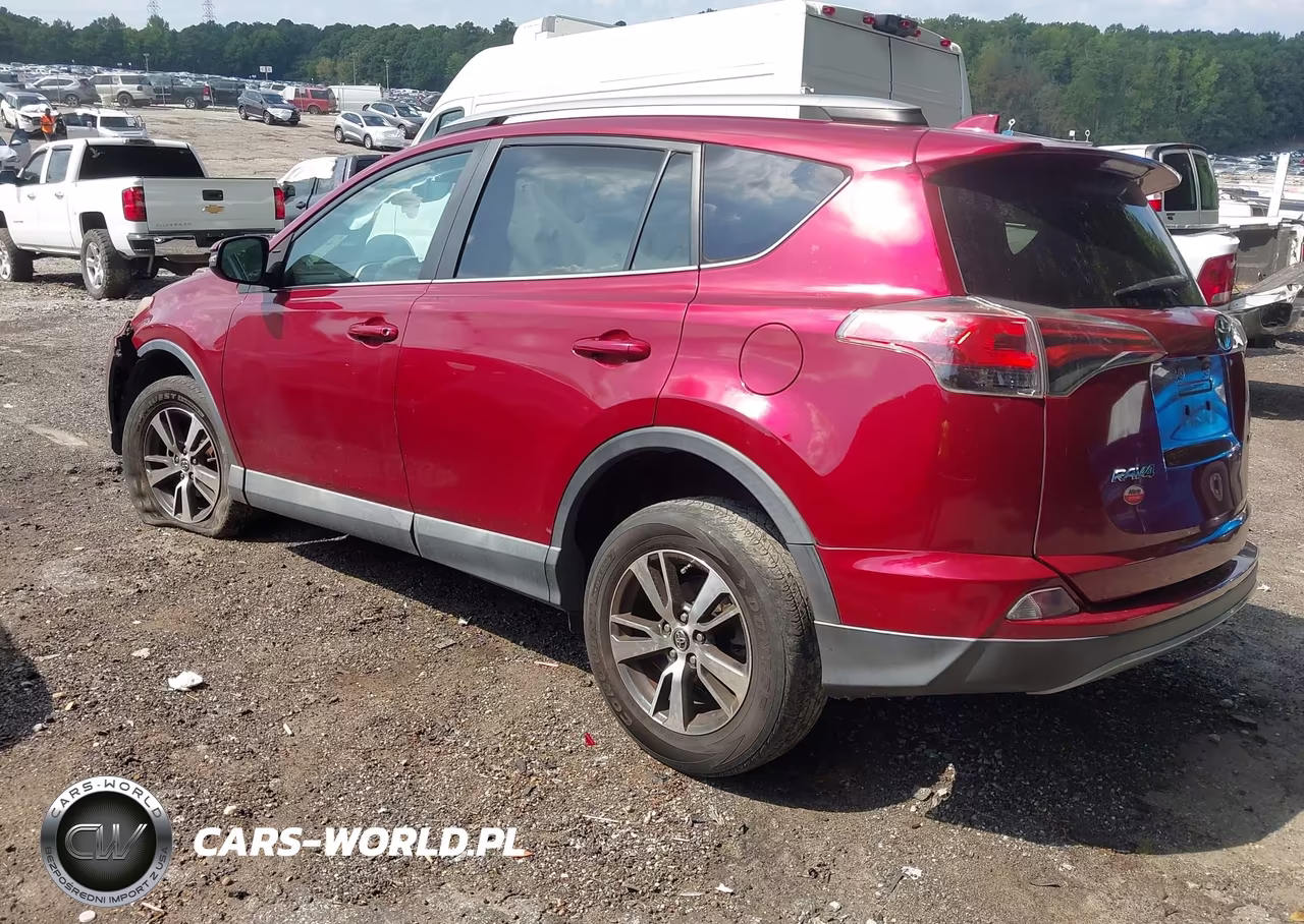 2018 Toyota Rav4 Xle VIN:2T3WFREV2JW472344 - 3