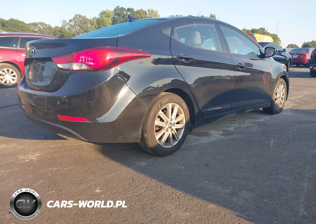 2015 Hyundai Elantra Se VIN:KMHDH4AE4FU320463 - 4