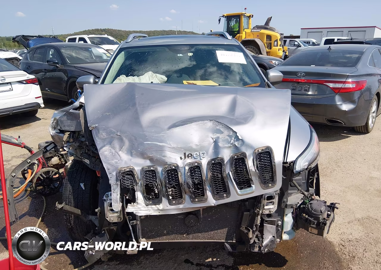 2015 Jeep Cherokee Limited VIN:1C4PJMDS2FW588097 - 12
