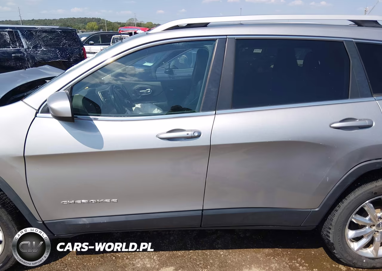 2015 Jeep Cherokee Limited VIN:1C4PJMDS2FW588097 - 14