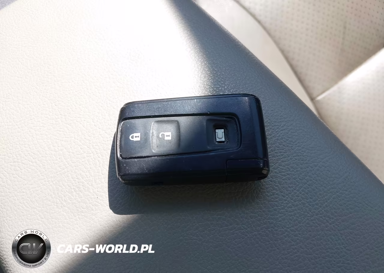 2006 Toyota Prius VIN:JTDKB20U067540384 - 11