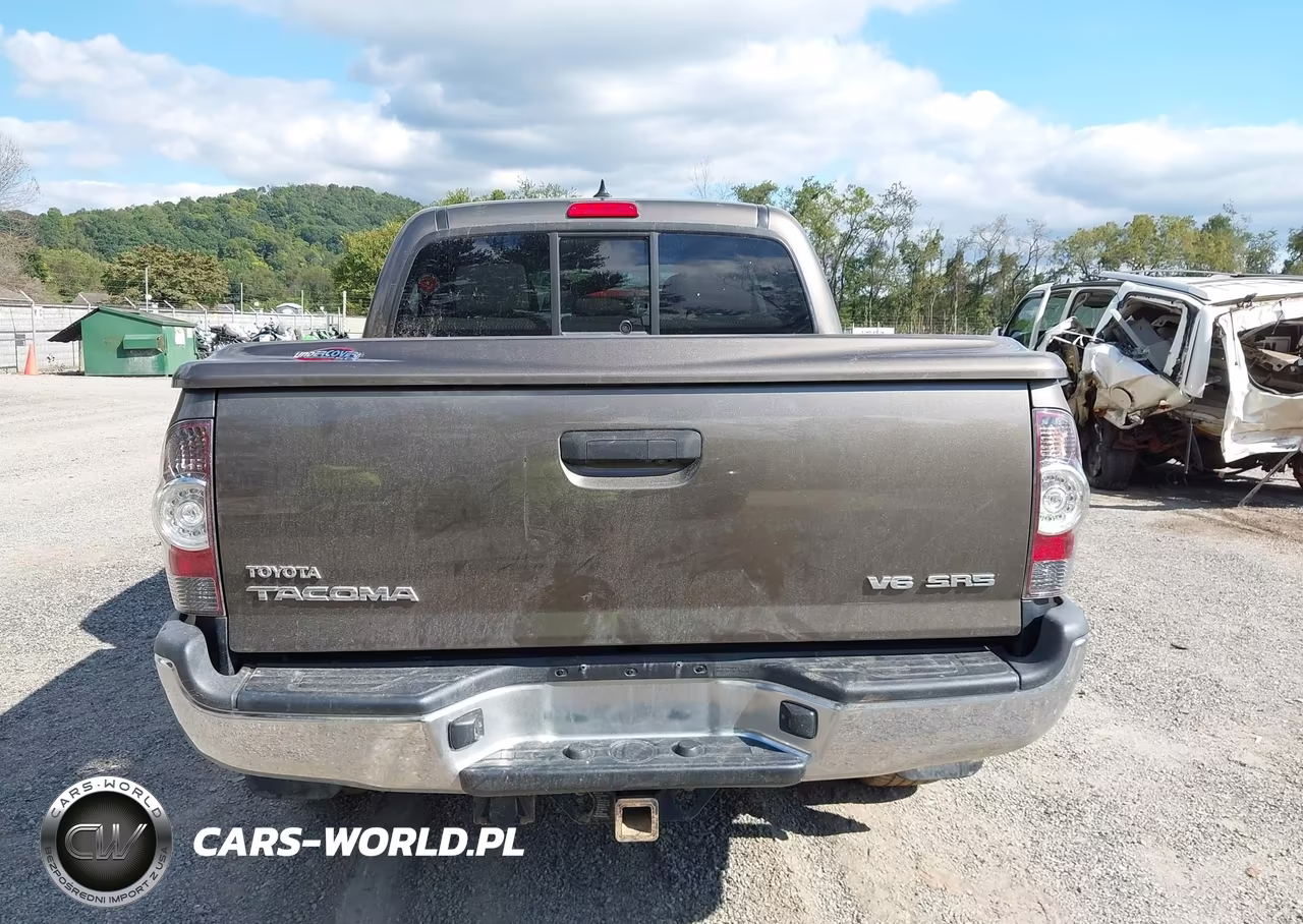 2012 Toyota Tacoma Double Cab VIN:3TMLU4EN5CM094892 - 17