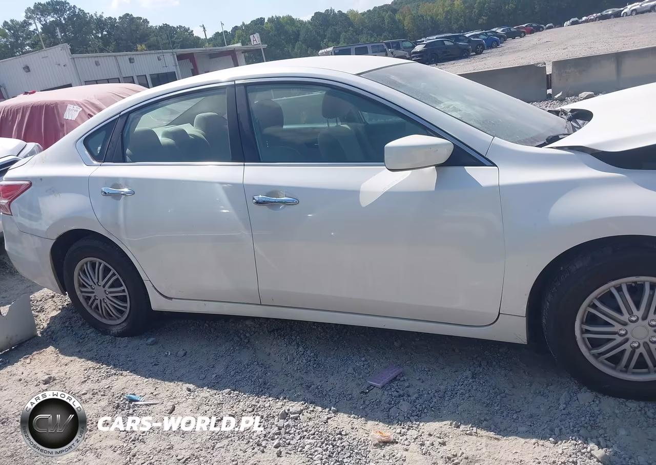 2013 Nissan Altima 2.5 S VIN:1N4AL3AP5DC154836 - 13