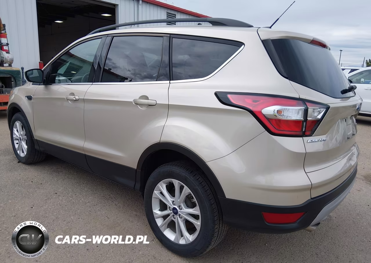 2018 Ford Escape Se VIN:1FMCU9GD5JUC38849 - 3