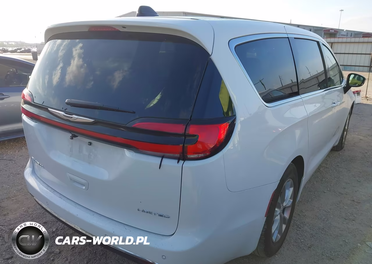 2026 Chrysler Pacifica Limited VIN:2C4RC1GG8TR188896 - 4
