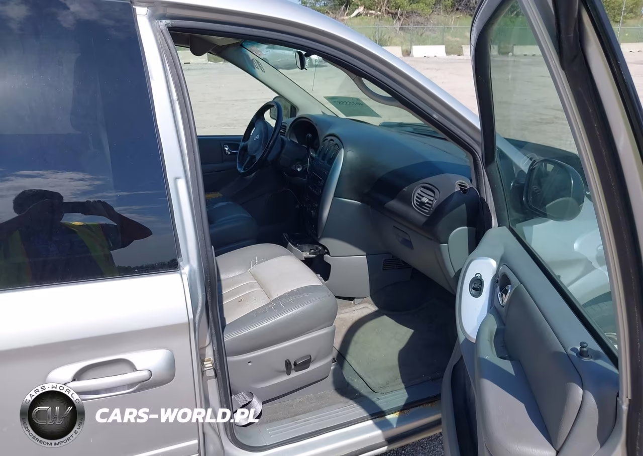 2006 Dodge Grand Caravan Sxt VIN:2D4GP44LX6R685373 - 5