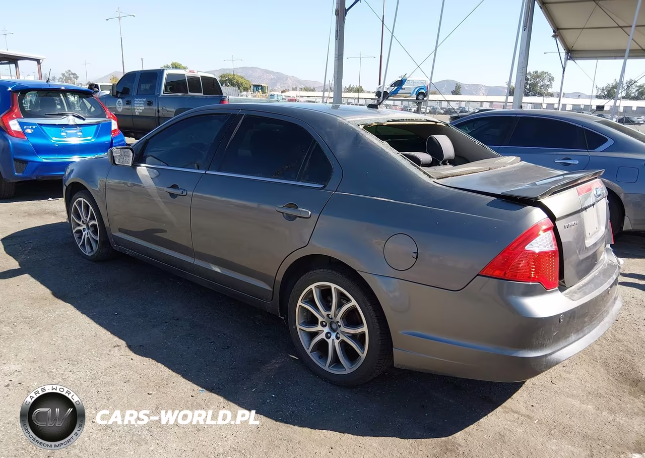 2011 Ford Fusion Se VIN:3FAHP0HA4BR196917 - 3