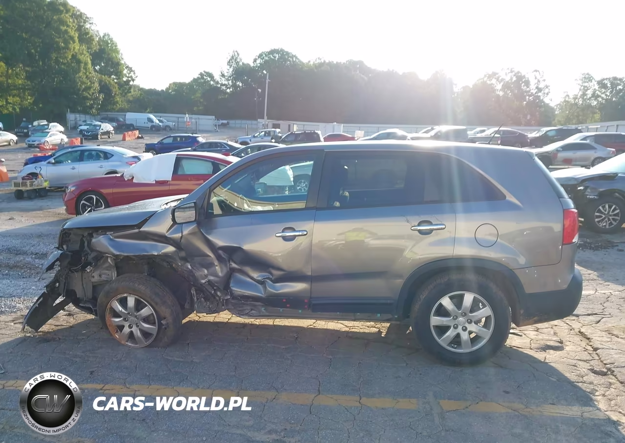 2011 Kia Sorento Lx VIN:5XYKT3A14BG171856 - 14