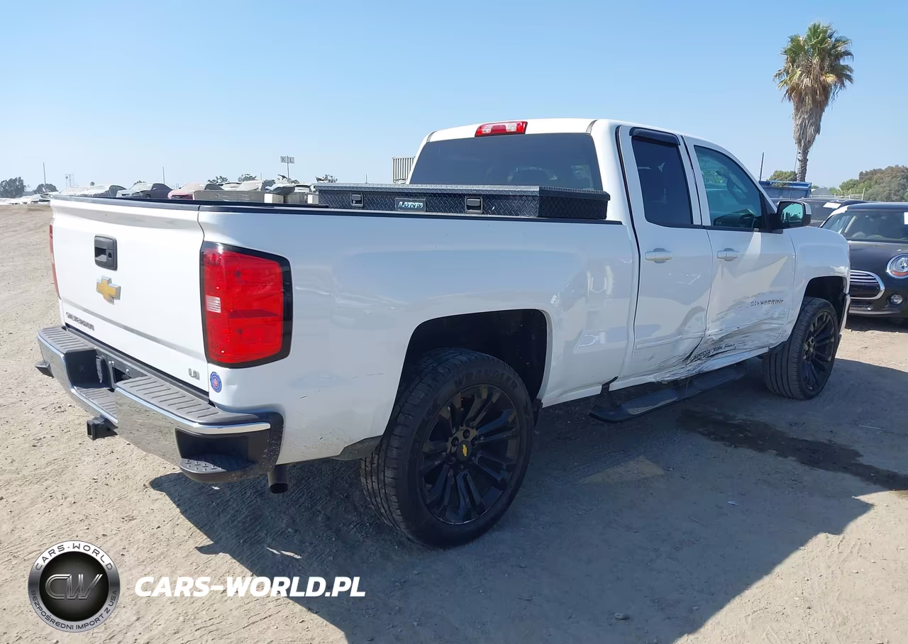 2019 Chevrolet Silverado 1500 Ld Lt VIN:2GCRCPEC2K1129620 - 4