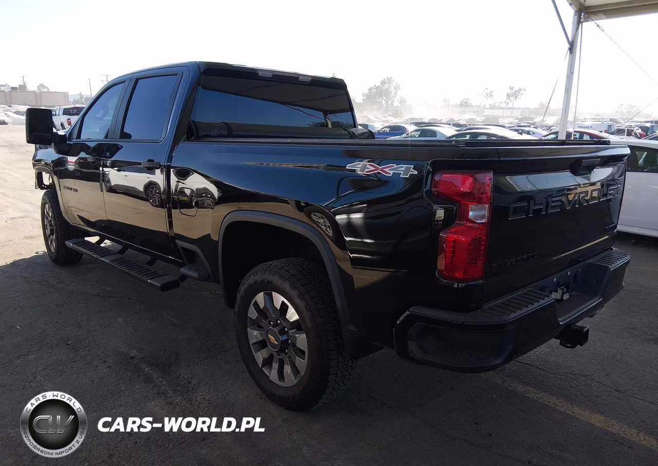 2024 Chevrolet Silverado 2500Hd 4Wd Standard Bed Custom VIN:2GC4YME77R1191795 - 3