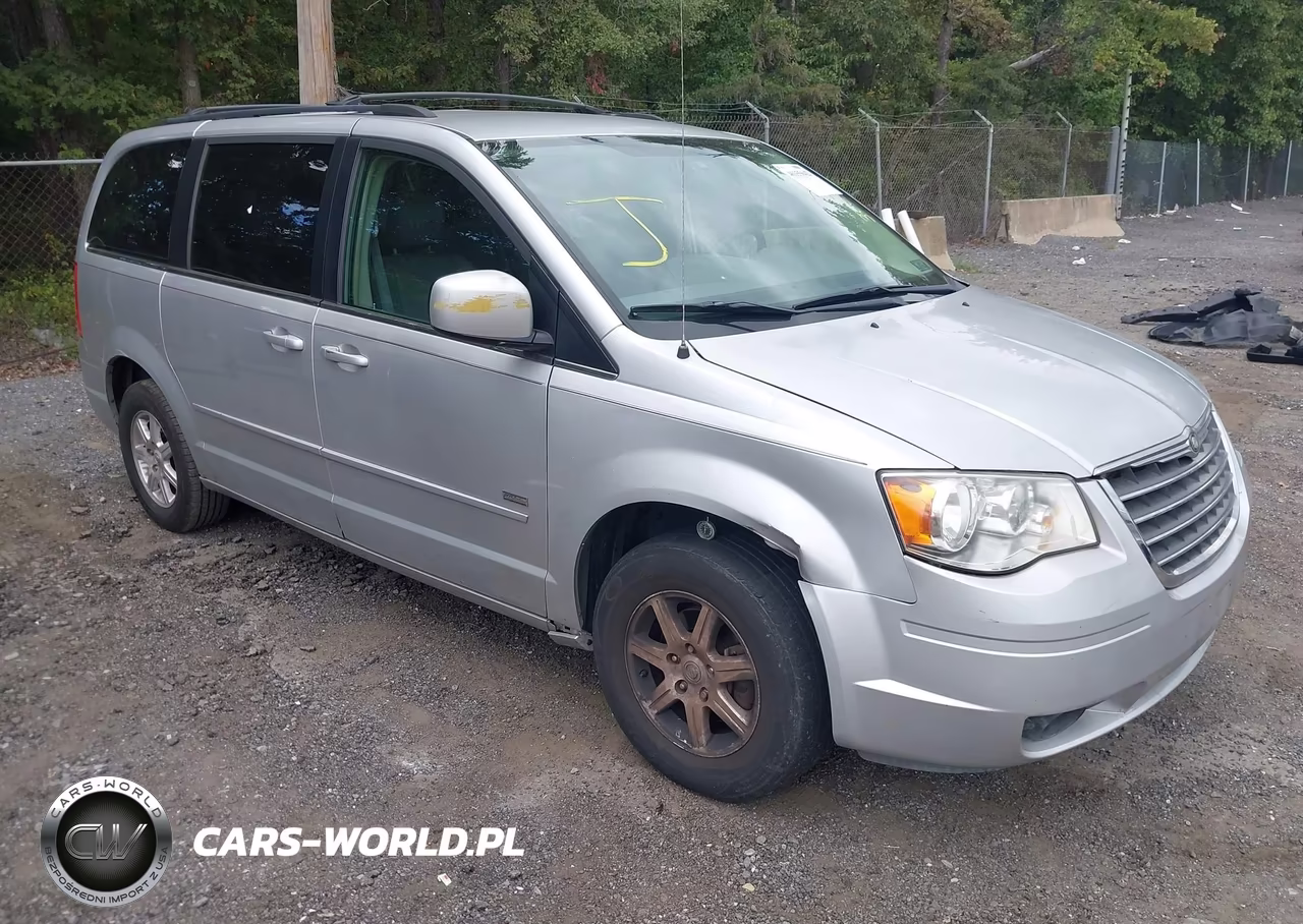 2008 Chrysler Town & Country Touring VIN:2A8HR54P18R830333 - 1