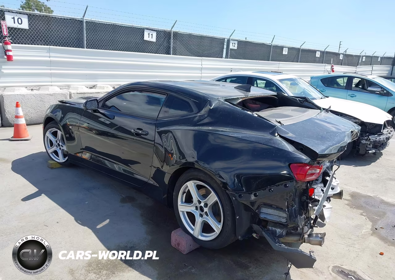 2019 Chevrolet Camaro 1Lt VIN:1G1FB1RS8K0108750 - 3