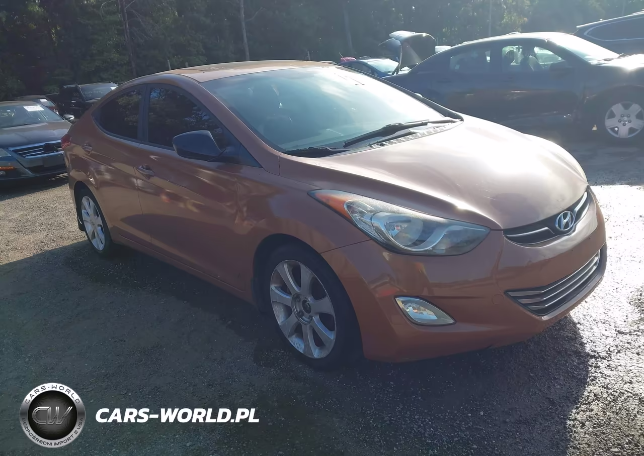 HYUNDAI ELANTRA GL