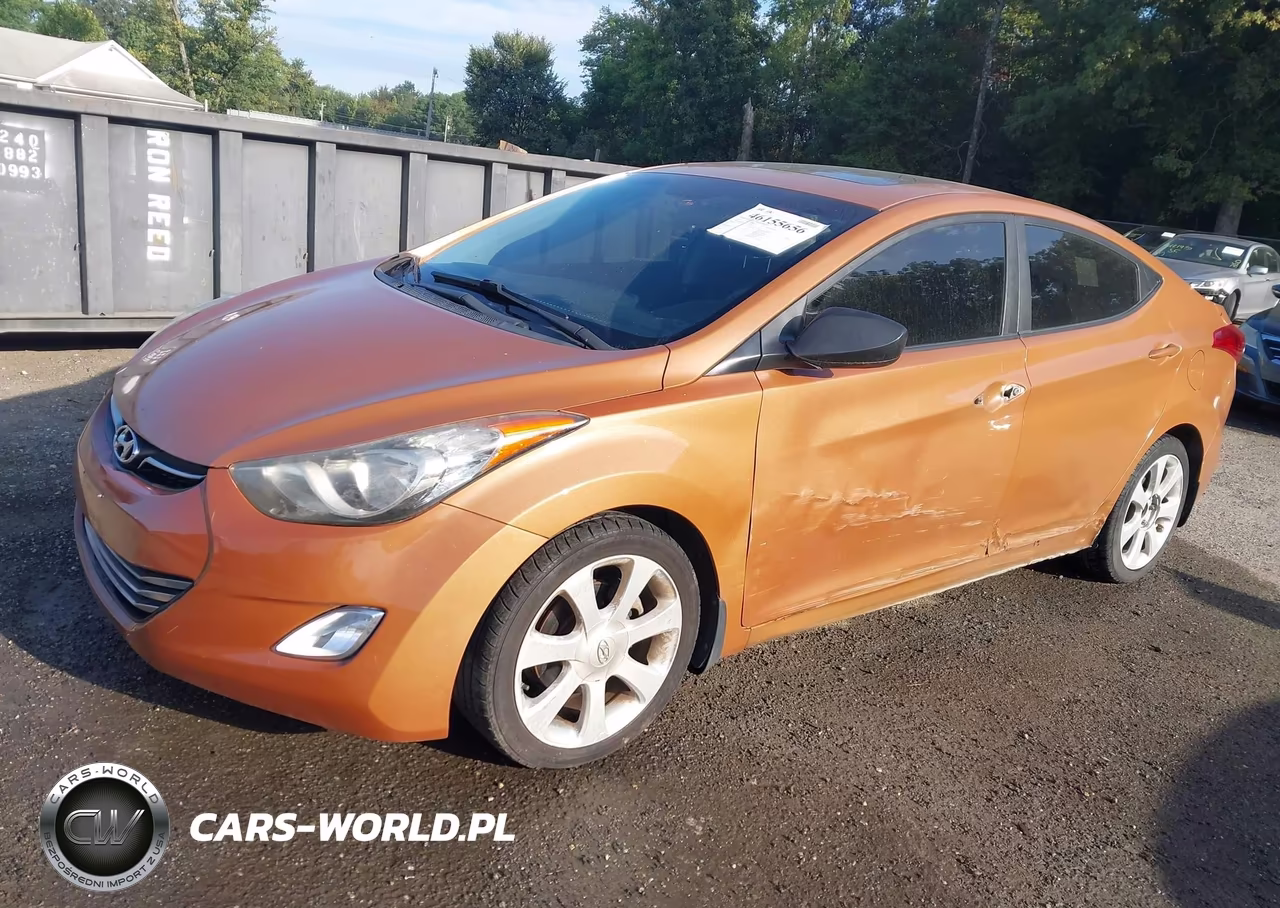 HYUNDAI ELANTRA GL VIN:5NPDH4AE2CH085071 - 2