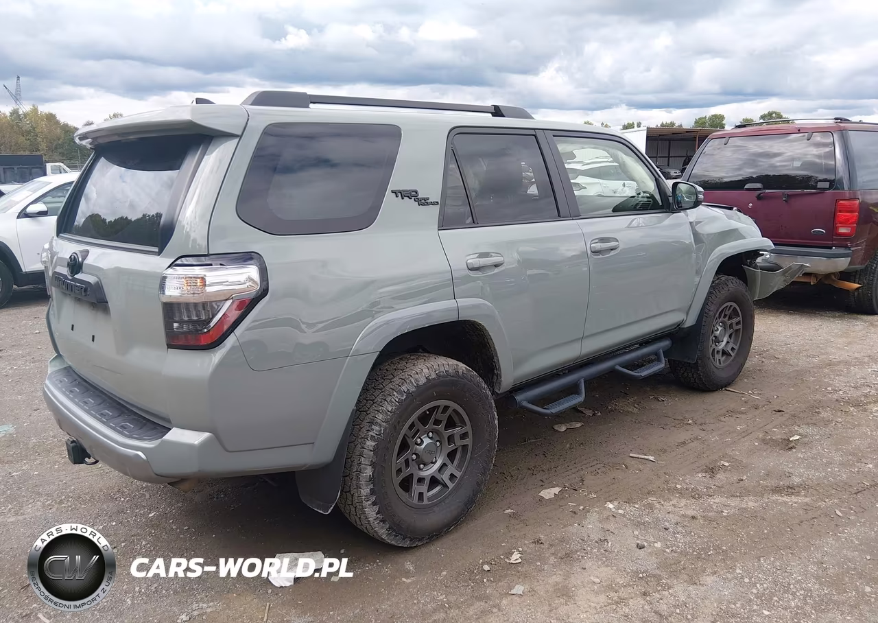 2022 Toyota 4Runner Trd Off Road Premium VIN:JTERU5JR0N6039743 - 4