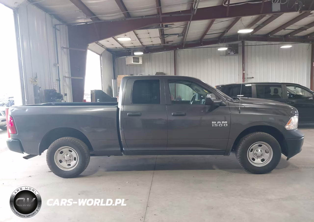 2017 Ram 1500 Tradesman 4X4 6'4 Box VIN:1C6RR7FG1HS820377 - 18