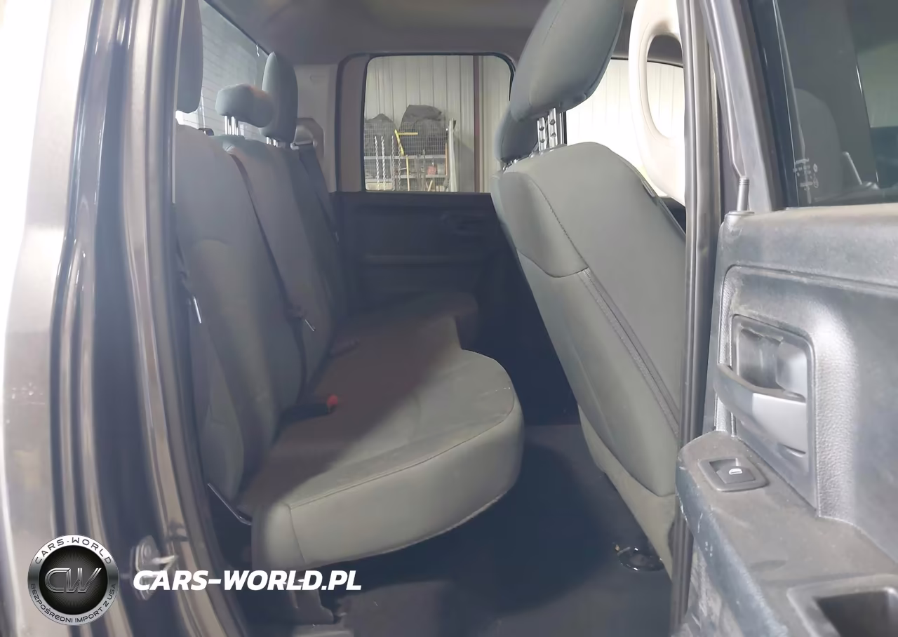 2017 Ram 1500 Tradesman 4X4 6'4 Box VIN:1C6RR7FG1HS820377 - 8