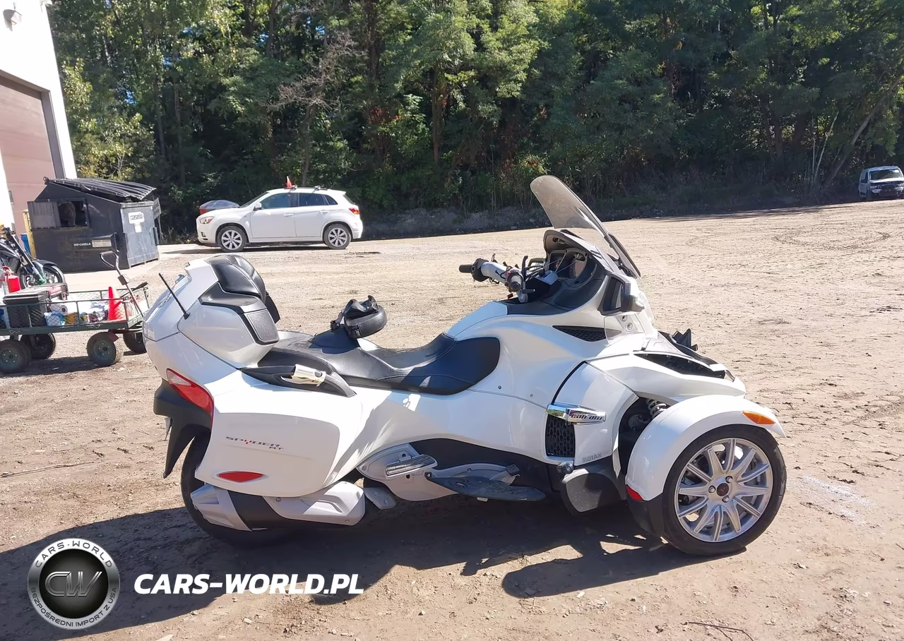 2014 Can-Am Spyder Roadster Rt-Rts-Rt Limited VIN:2BXNBDD13EV006146 - 12