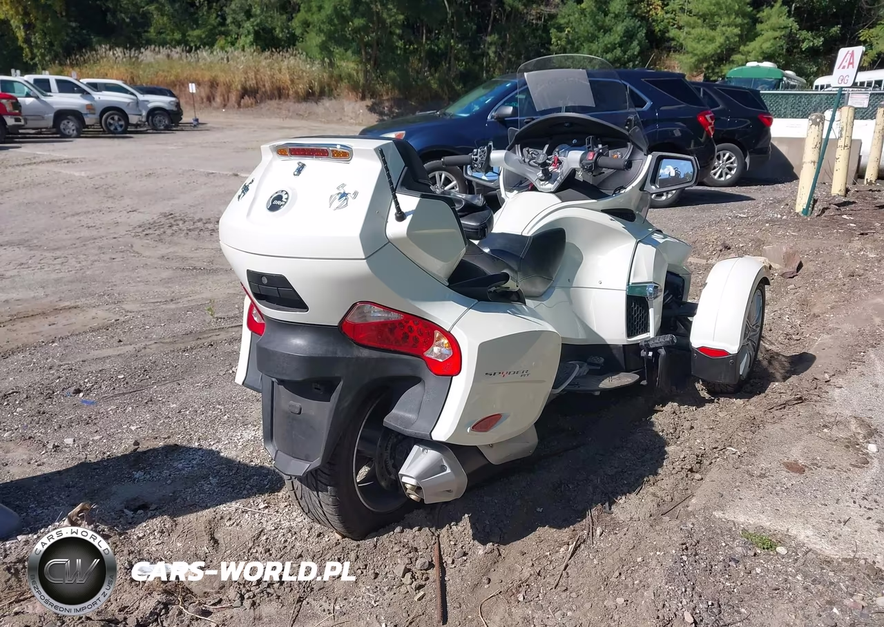 2014 Can-Am Spyder Roadster Rt-Rts-Rt Limited VIN:2BXNBDD13EV006146 - 4